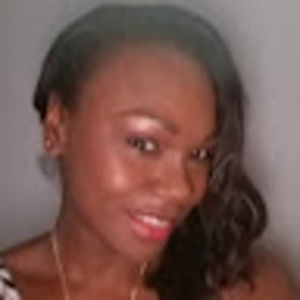 Meet your Posher, Cassandra